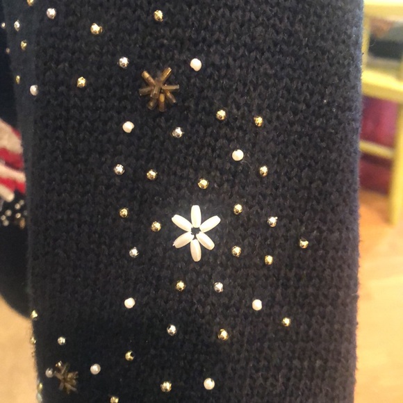 Santa Appliqué Cardigan Sweater - Picture 5 of 14